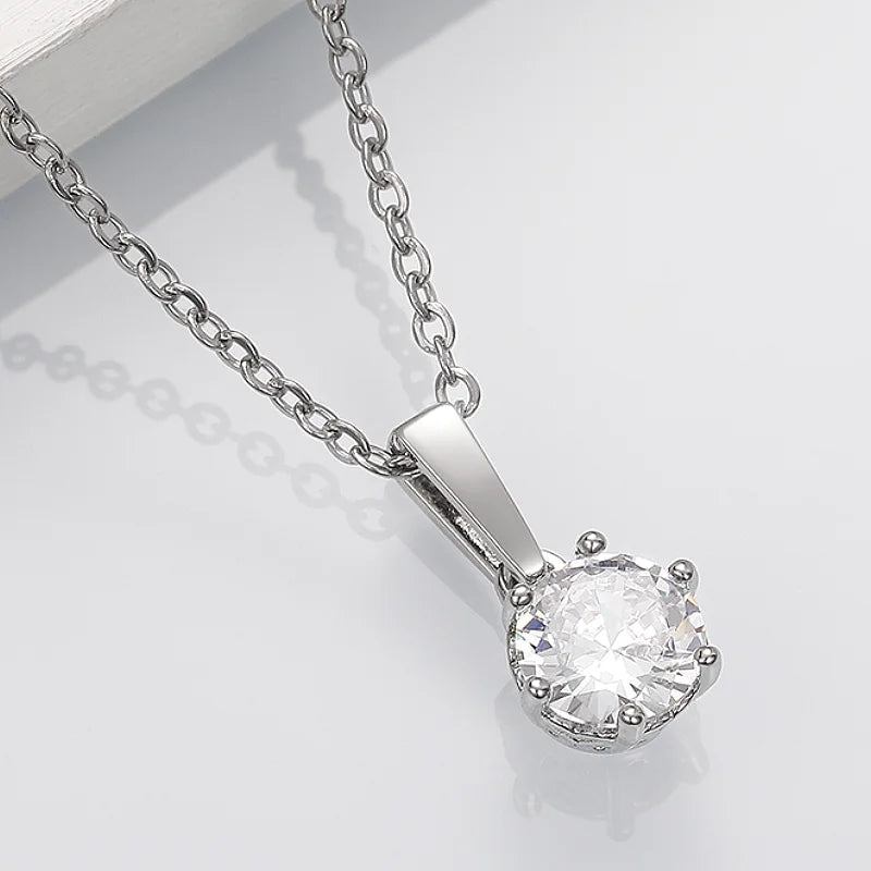 SELENE | Collier pendentif classique en zircon