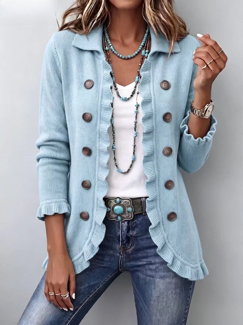 Cecilia | Veste en maille côtelée bleu poudré à volants
