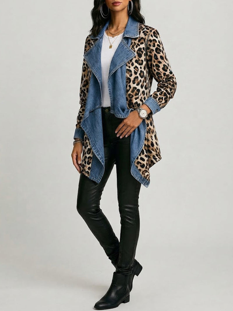 Sherilyn™ | Veste mi-longue à imprimé léopard et empiècements denim délavé