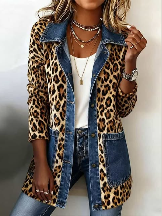 Fablenne™ | Veste longue contrastée à imprimé léopard et empiècements denim