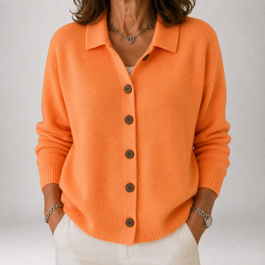 Yvaine™ | Cardigan boutonné à col polo