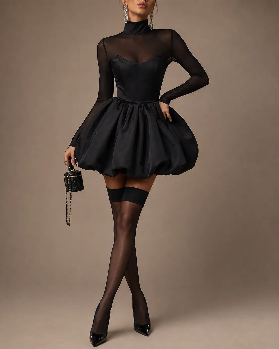 Vivienne | Mini Robe Bulle Transparente à Col Montant
