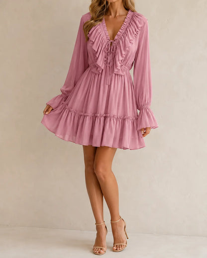 Elowen | Robe courte à volants et décolleté en V
