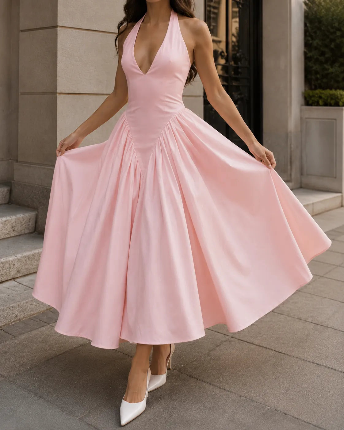 Celeste | Robe midi élégante à col licou