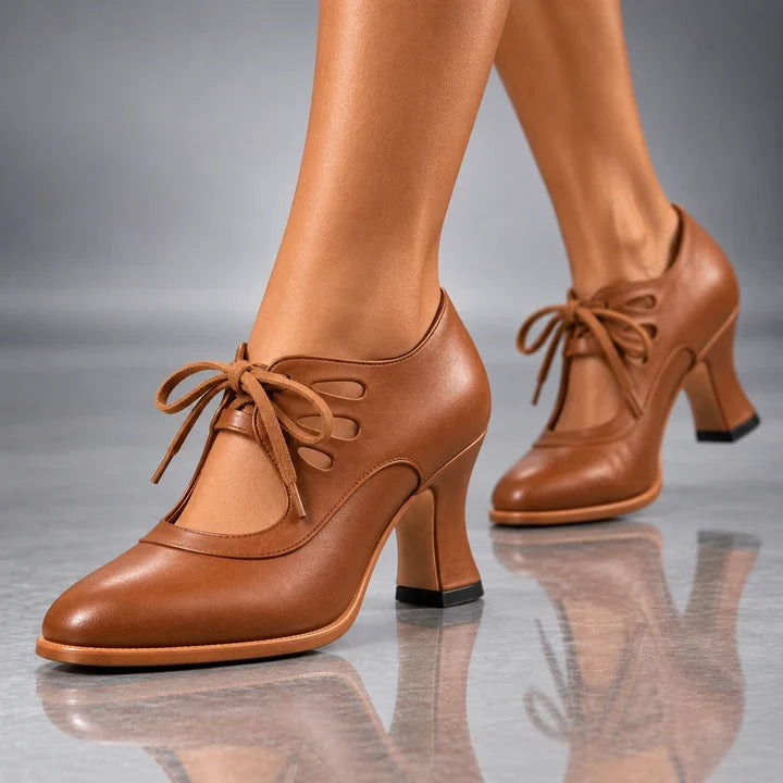 Escarpins Joséphine camel portés