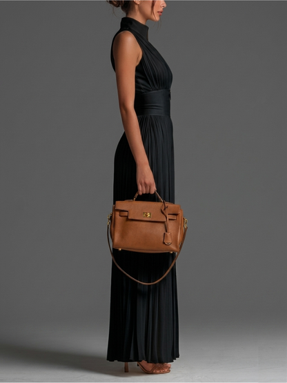 Ensemble Zsófia – En chiffon noir plissé • S1