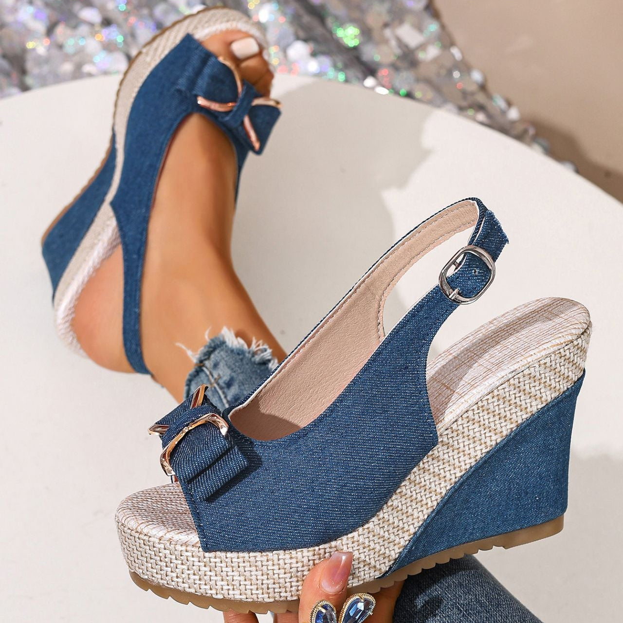 Celeste sandales compensées en denim avec nœud