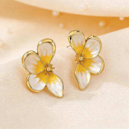Boucles d'oreilles en pétales de papillon