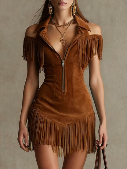 Julia | Robe western en daim rétro américain à glands et à épaules dénudées