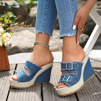 Sandales en denim Elara à talons compensés
