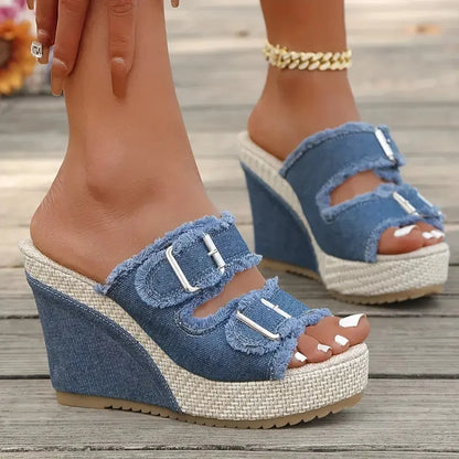 Sandales en denim Elara à talons compensés