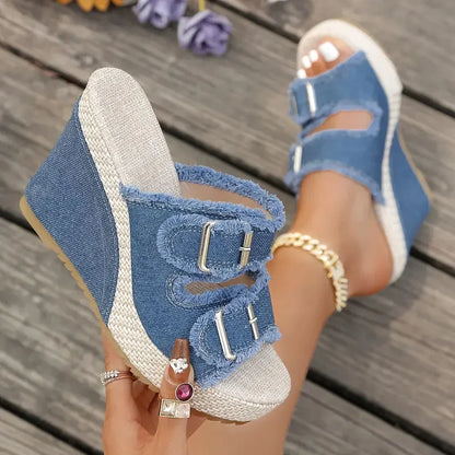 Sandales en denim Elara à talons compensés
