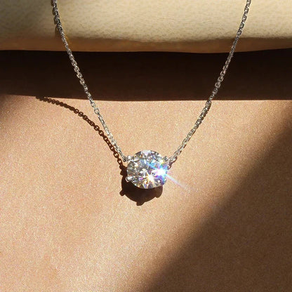 NAIA | Collier solitaire élégant en cristal