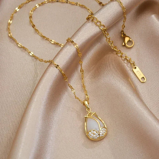 ROSA | Collier pendentif élégant cristal rose et doré