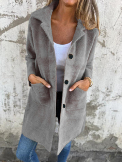 Manteau boutonné à poches et manches longues