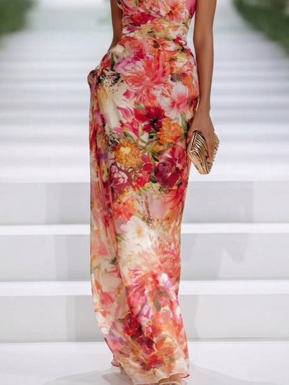 Robe maxi en chiffon rouge à fleurs à col halter sans manches