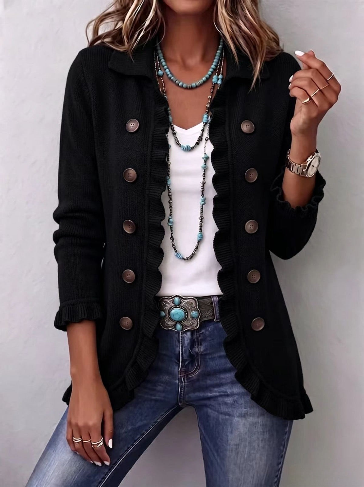 Camille | Veste en maille côtelée noir intense à volants