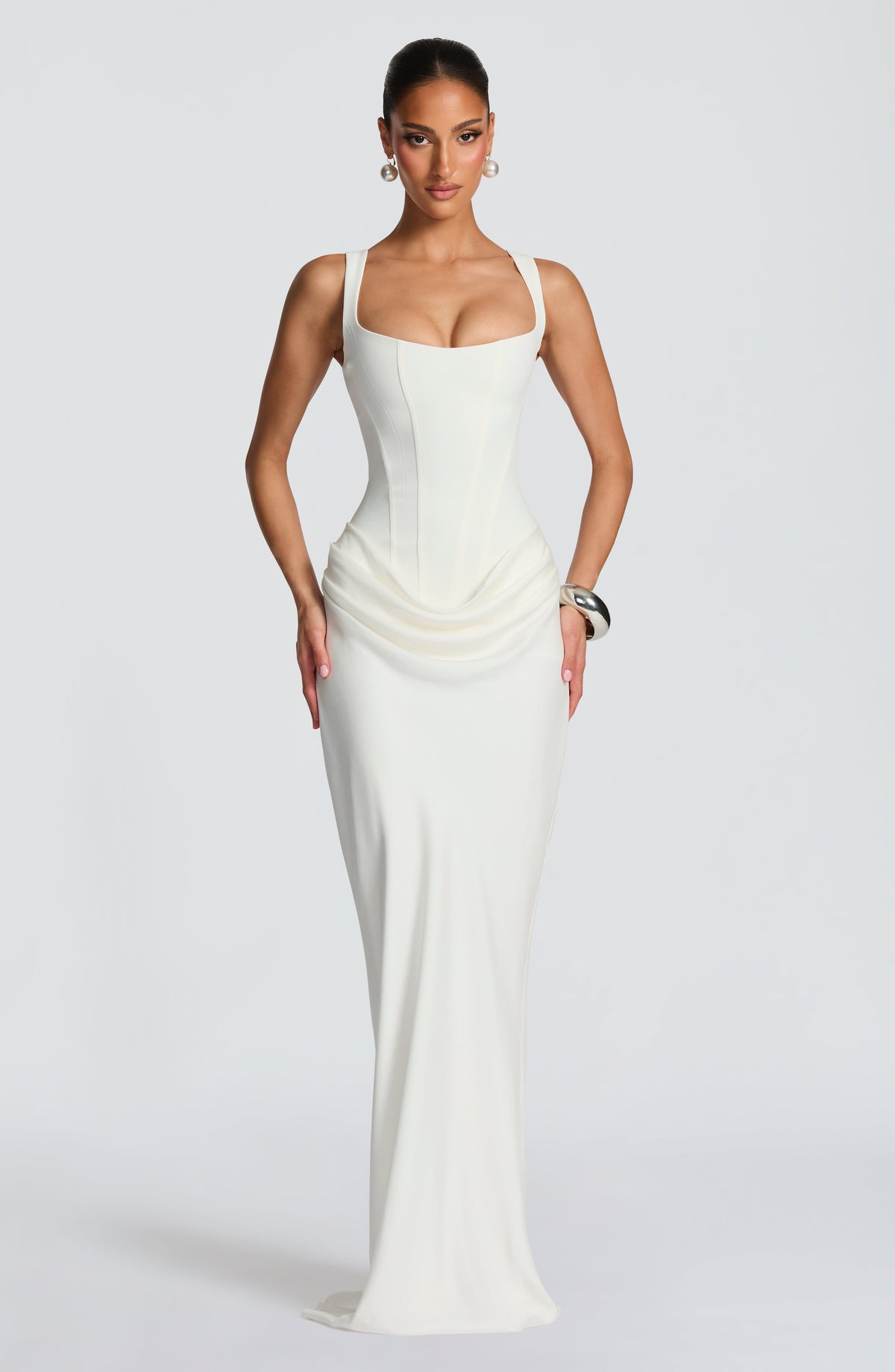 Leonor | Robe longue à col carré