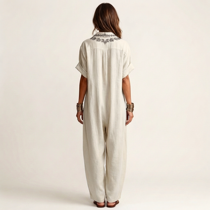 Amarina | Robe maxi en lin à col en V brodé