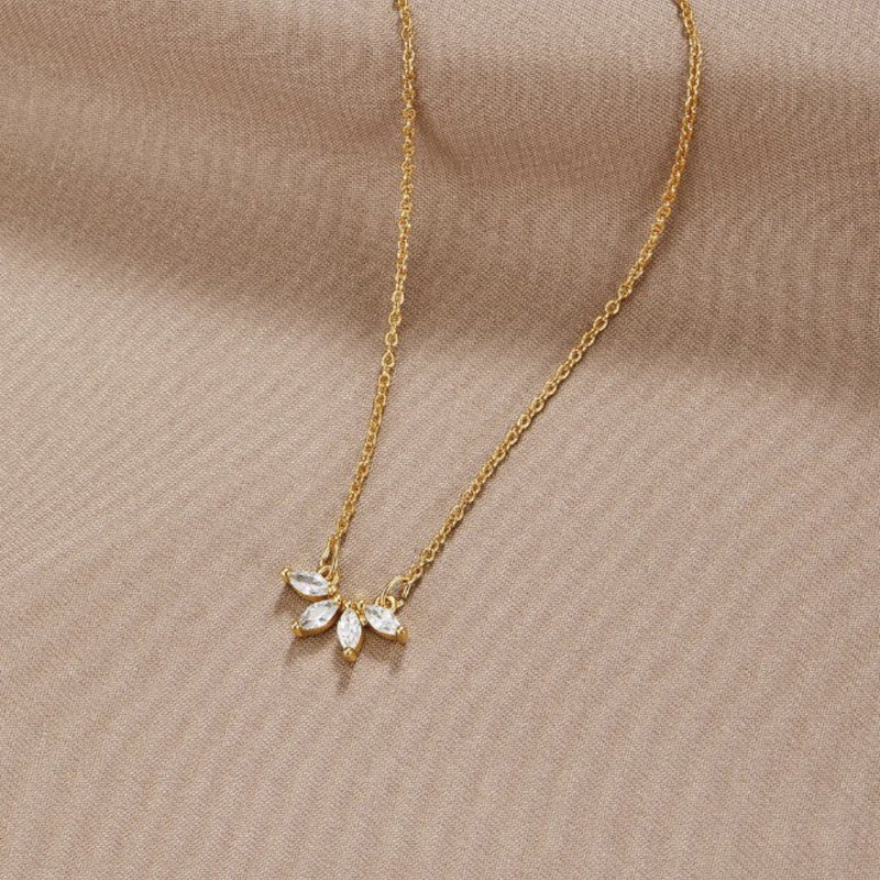 LAUREL | Collier feuille de cristal dorée