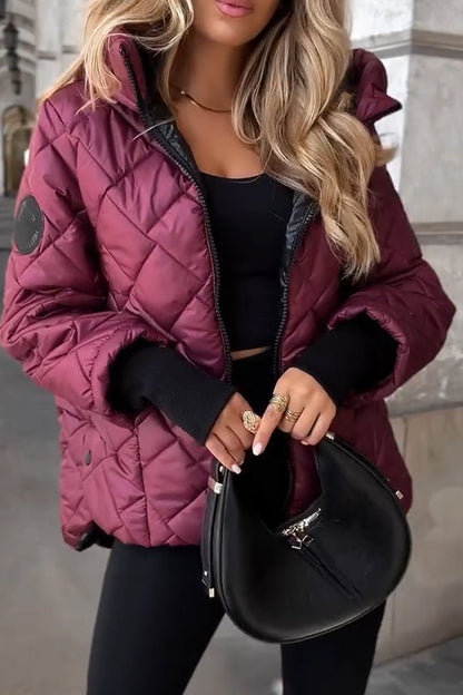 Marina | Veste zippée à capuche matelassée en losanges