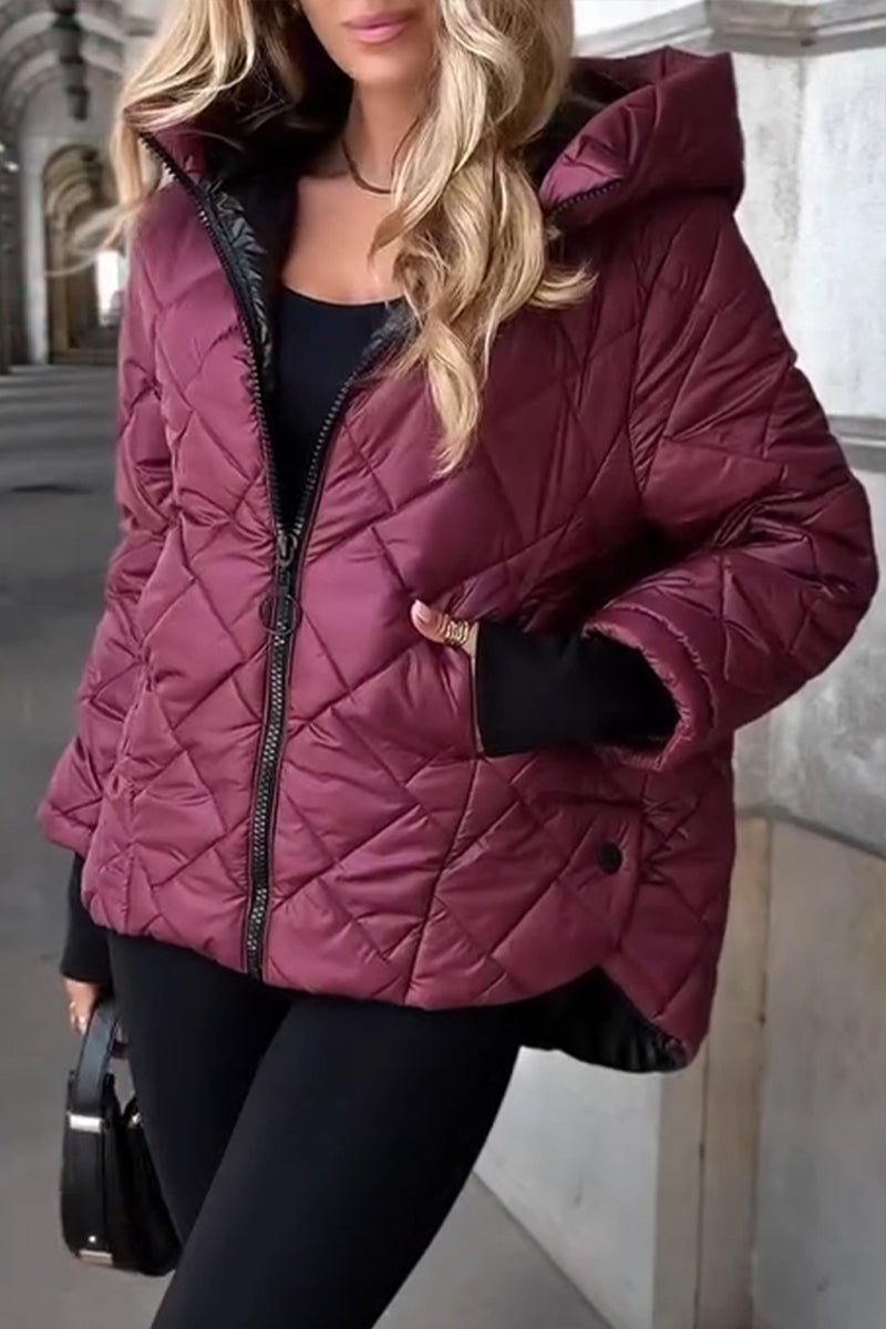 Marina | Veste zippée à capuche matelassée en losanges