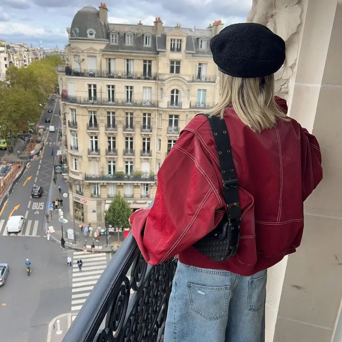 Renée | Blouson bomber oversize à surpiqûres contrastées