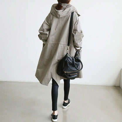 Maisie | Manteau oversize à capuche et boutonnage devant