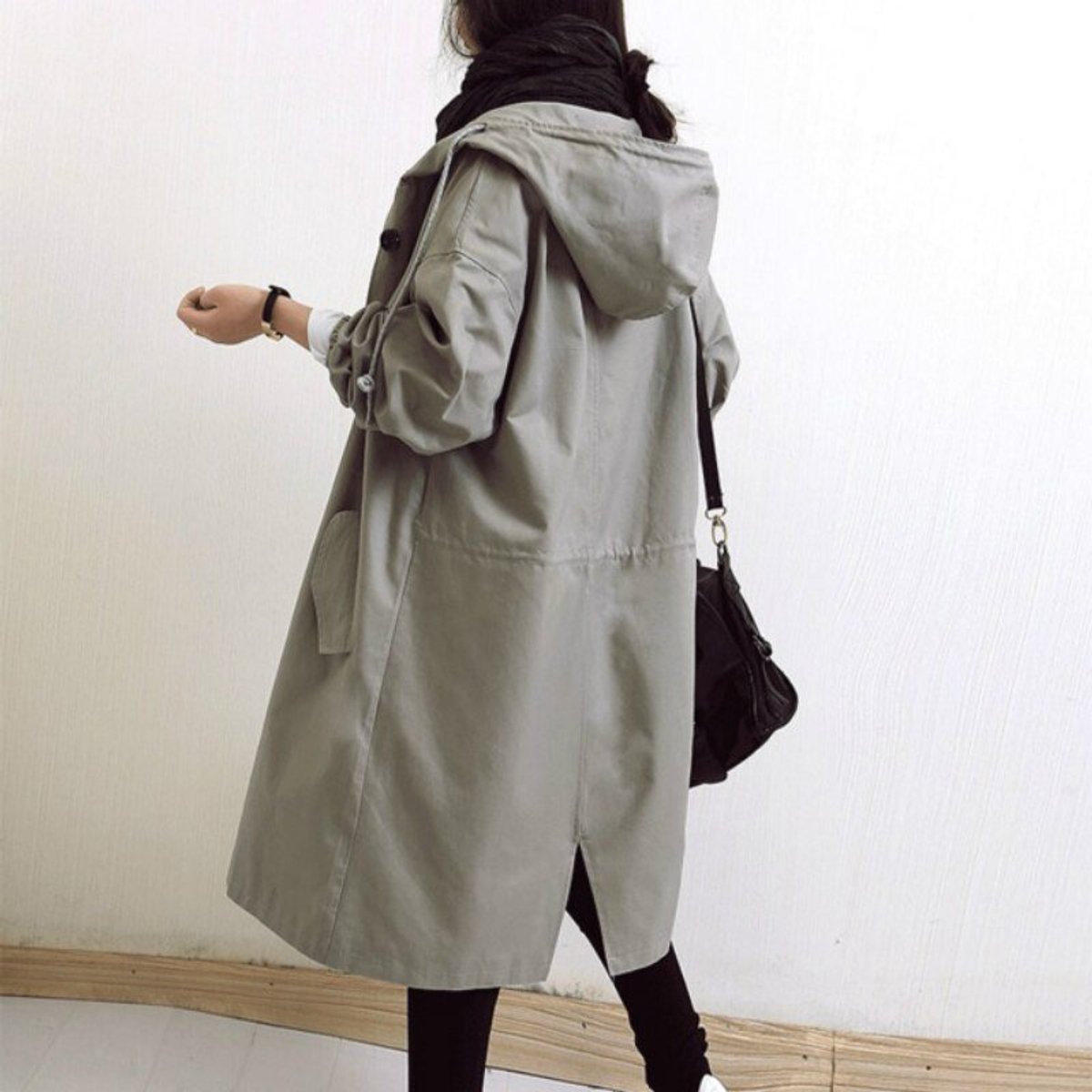 Maisie | Manteau oversize à capuche et boutonnage devant