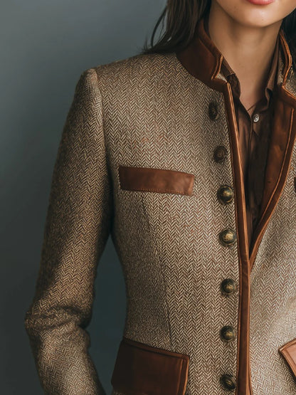 Veste Cintrée en Tweed Chevron & Cuir — Édition Héritage